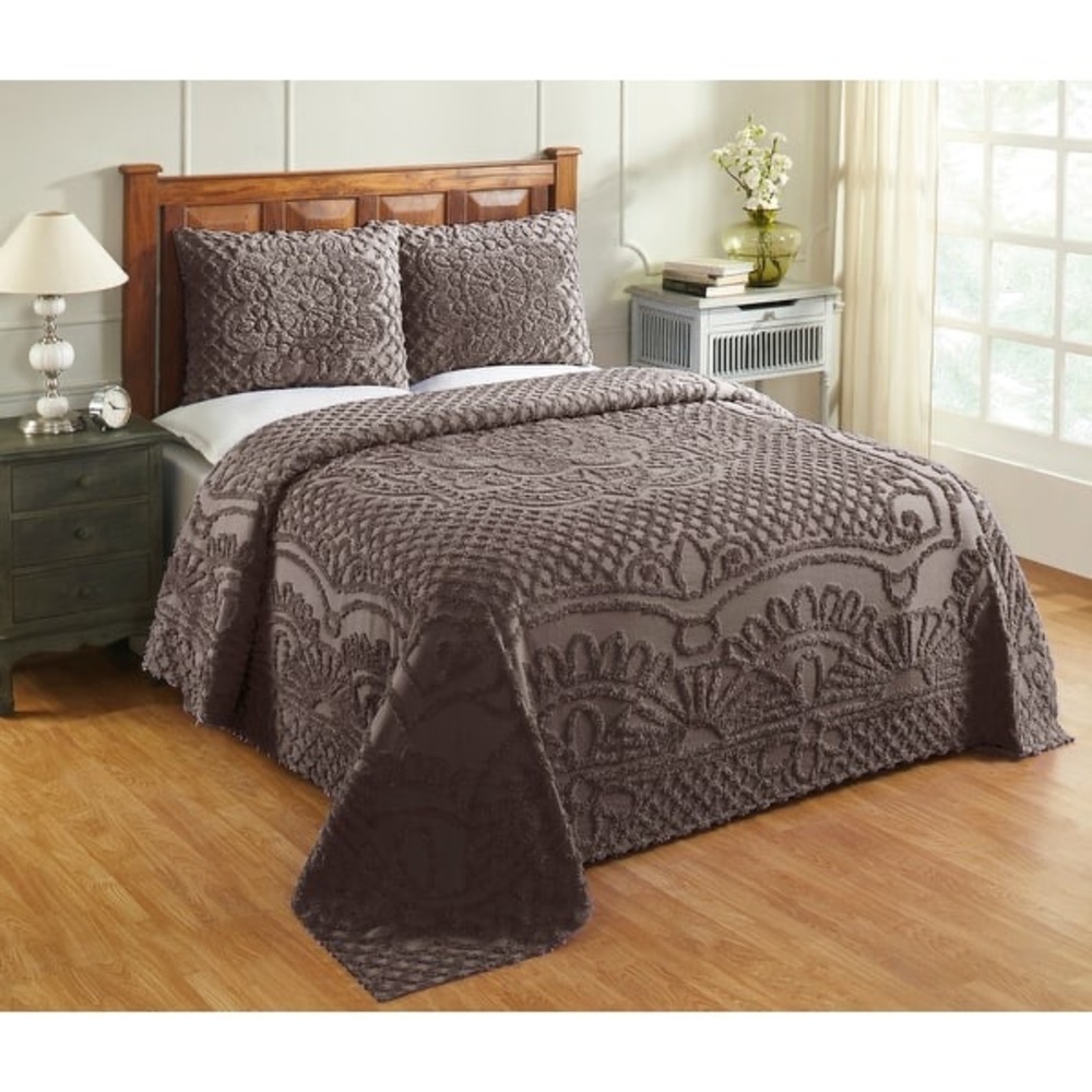 Chenille Tufted Bedspread, Cocoa color